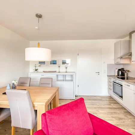Wohlfuehloase In Der Hafenresidenz Mit Balkon Und Wellness Appartement Waren (Mueritz)