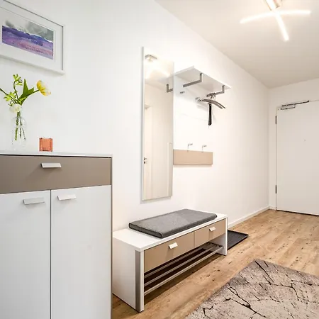 Wohlfuehloase In Der Hafenresidenz Mit Balkon Und Wellness Appartamento Waren (Mueritz)