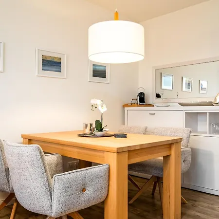 Apartament Wohlfuehloase In Der Hafenresidenz Mit Balkon Und Wellness
